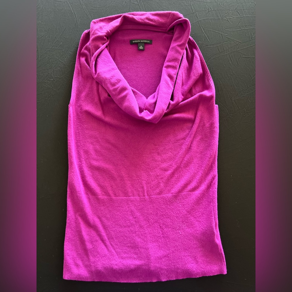 Banana Republic Sleeveless Sweater